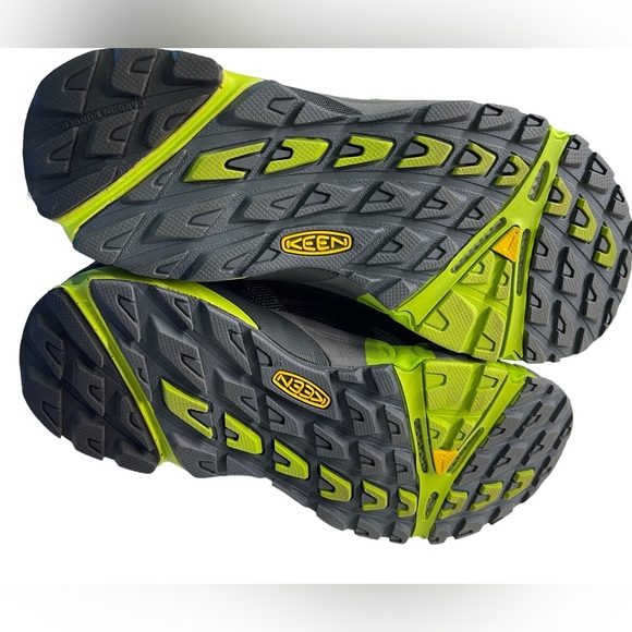 Keen - hiking, water sports sneakers - size 6.5 - Picture 6 of 7